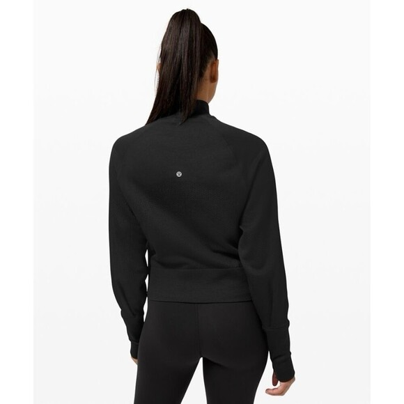 Lululemon Women's Engineered Warmth Pullover Mock Neck Black Size 8 Athleisure - Picture 3 of 10